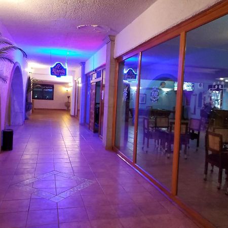 Hotel Mision Santa Maria San Quintin 外观 照片