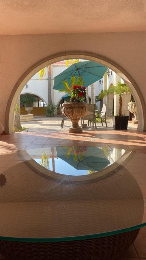 Hotel Mision Santa Maria San Quintin 外观 照片