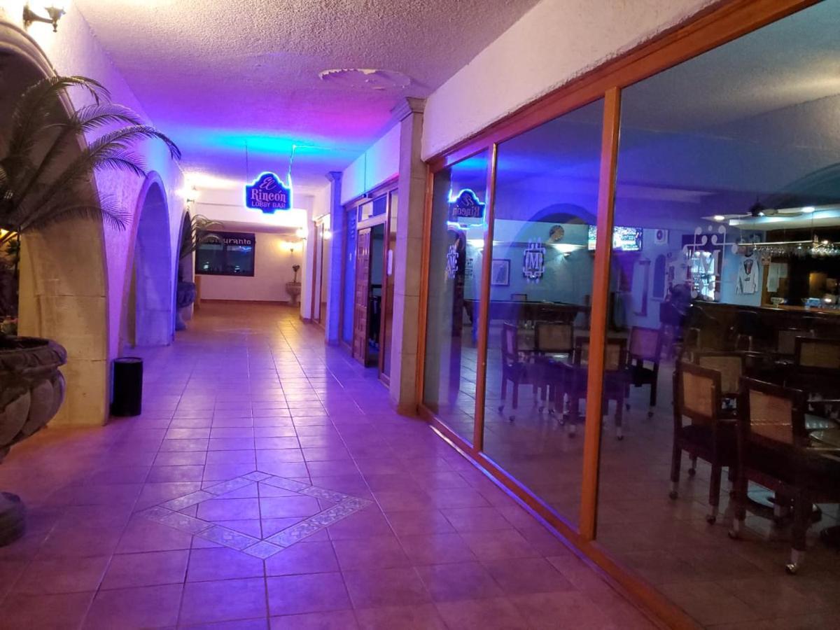 Hotel Mision Santa Maria San Quintin 外观 照片